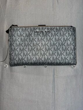 Michael Kors Metallic Silver Logo Zip Wallet